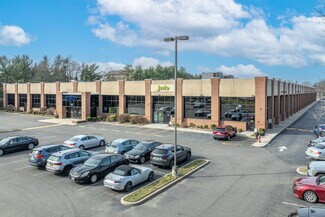 Plus de détails pour 51 Charles Lindbergh Blvd, Uniondale, NY - Local d’activités à vendre