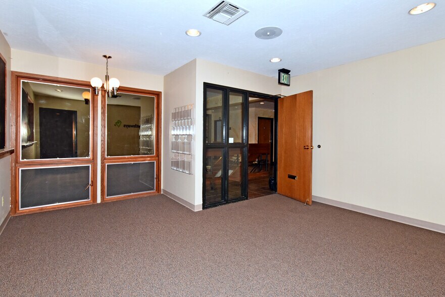 2525 W 16th St, Greeley, CO à vendre - Photo de l’immeuble – Image 2 sur 22