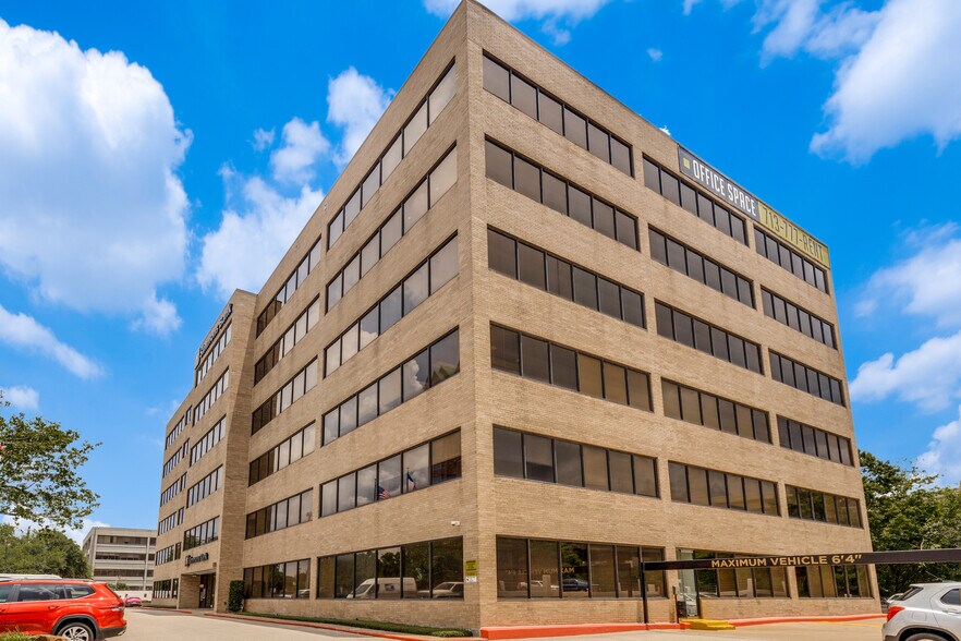 720 N Post Oak Rd, Houston, TX à louer - Photo de l’immeuble – Image 2 sur 8