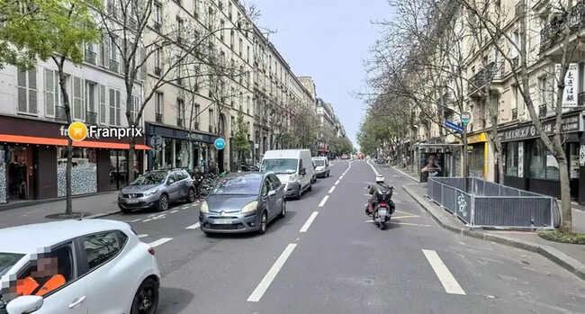 Plus de détails pour Local commercial à louer