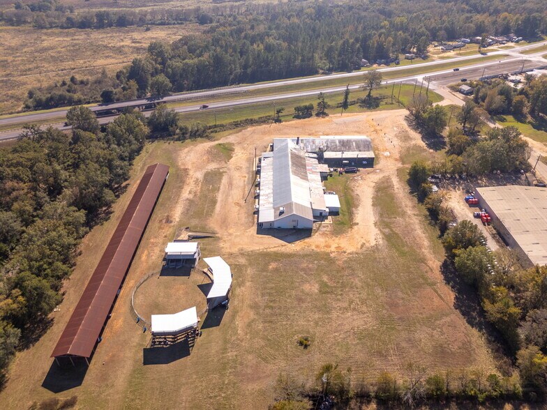 13087 Hwy 271 N, Tyler, TX à louer - Photo de l’immeuble – Image 3 sur 68