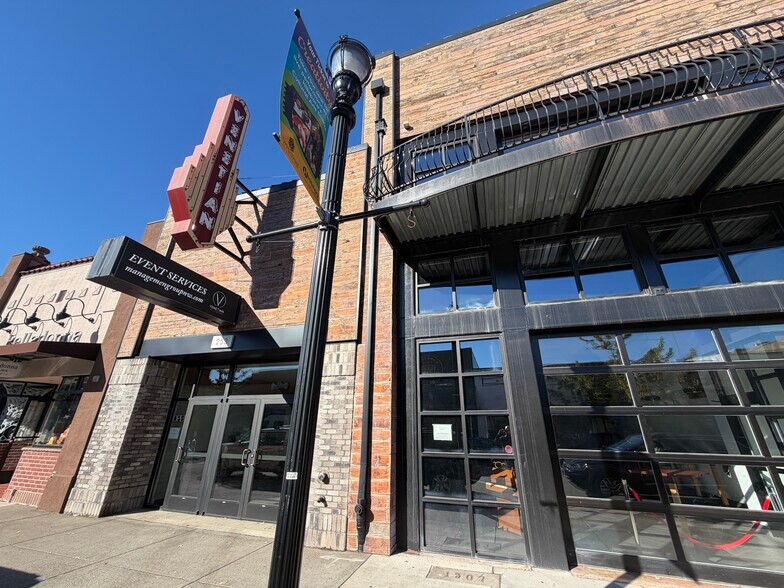 253 E Main St, Hillsboro, OR à vendre - Photo de l’immeuble – Image 2 sur 17