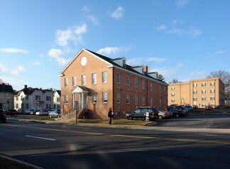 Plus de détails pour 27 W Jefferson St, Rockville, MD - Bureau à louer