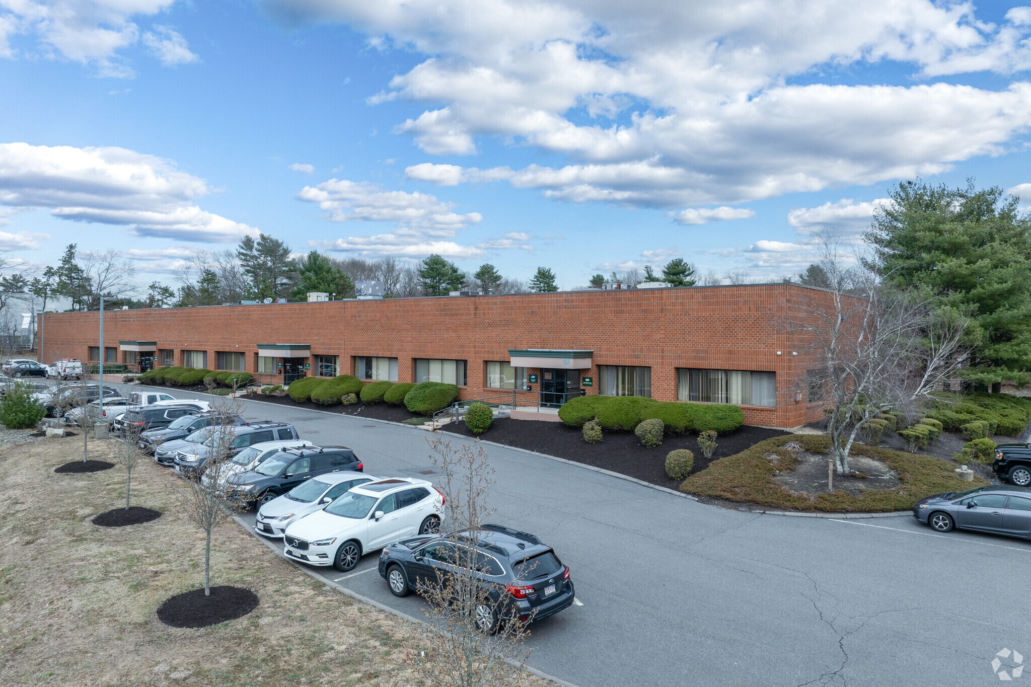 6 Merchant St, Sharon, MA à louer Photo principale– Image 1 sur 8