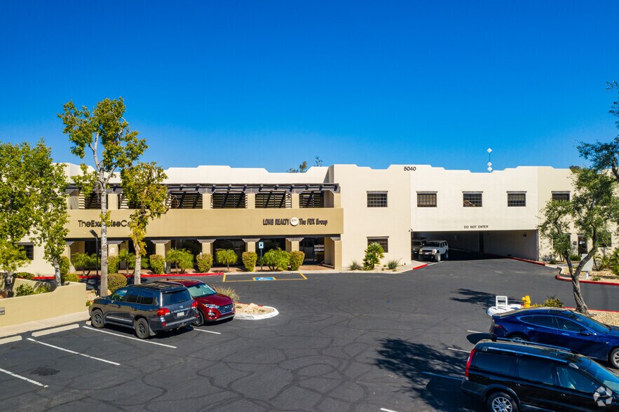 5010 E Shea Blvd, Scottsdale, AZ à louer - Photo de l’immeuble – Image 3 sur 21