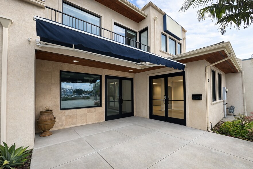 2820 Shelter Island Dr, San Diego, CA à louer - Photo de l’immeuble – Image 3 sur 15