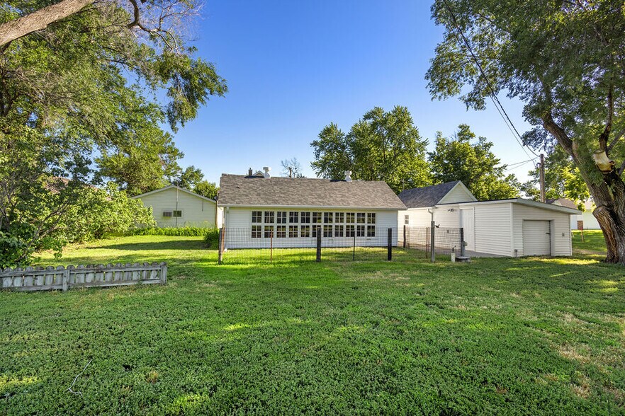 115 23rd St, Columbus, NE à vendre - Photo de l’immeuble – Image 2 sur 31