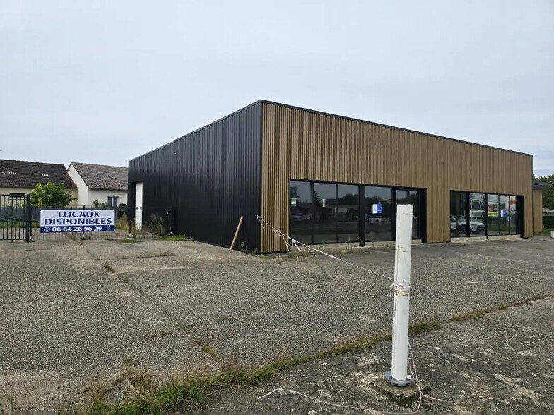 Local commercial dans Avermes à vendre - Photo de l’immeuble – Image 1 sur 1