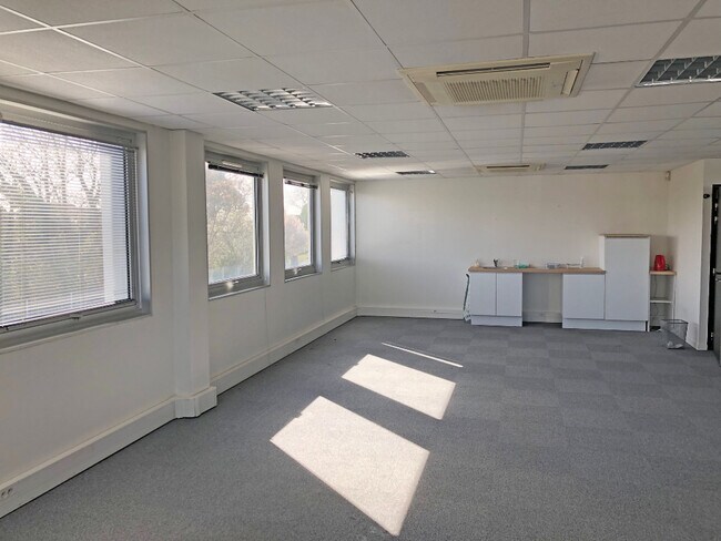 Plus de détails pour 6 Avenue Édouard Serres, Colomiers - Bureau à louer