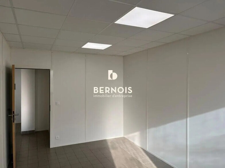 Bureau dans Toulon à louer - Photo intérieure – Image 3 sur 6