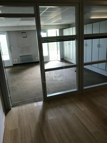 1 Rue Lucien Gaulard, Melun à vendre - Photo de l’immeuble – Image 3 sur 5