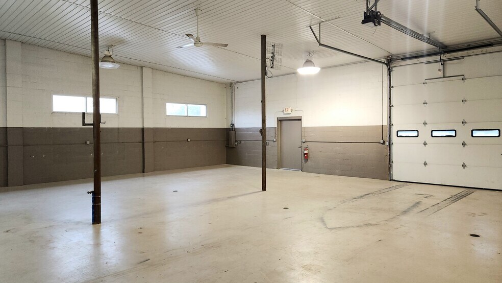 3988 N Dixie Hwy, Monroe, MI à vendre - Photo intérieure – Image 3 sur 26