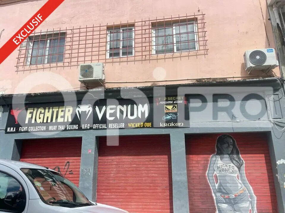 Local d'activités dans POINTE-À-PITRE à vendre Photo de l’immeuble– Image 1 sur 7