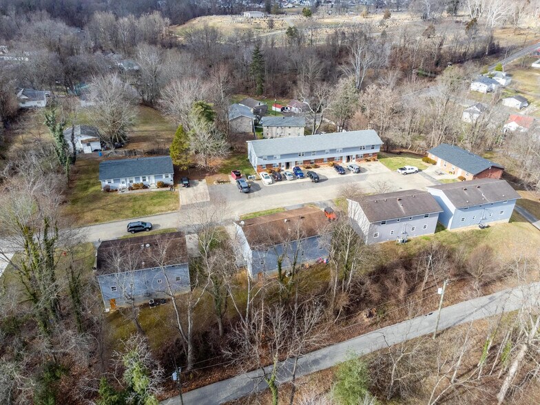1705-1724 Nervie St, Ashland, KY à vendre - Photo de l’immeuble – Image 2 sur 38
