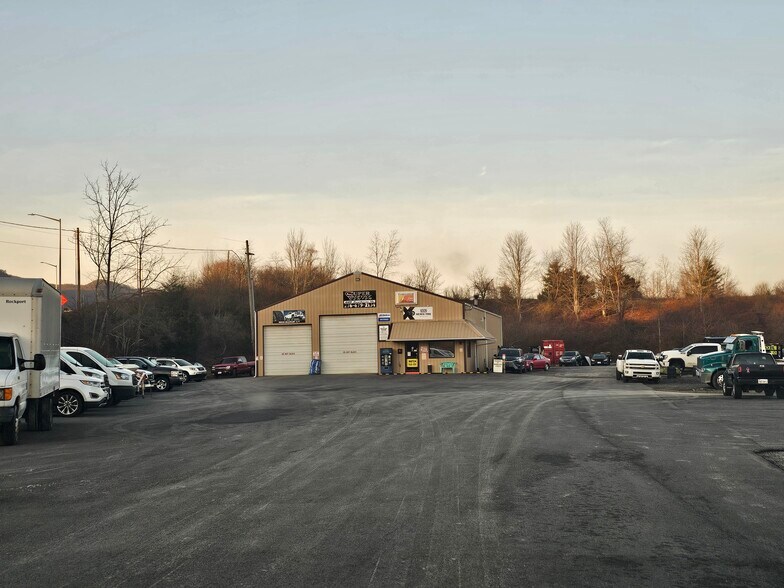 130 Progress Way NE, Norton, VA à vendre - Photo de l’immeuble – Image 2 sur 18