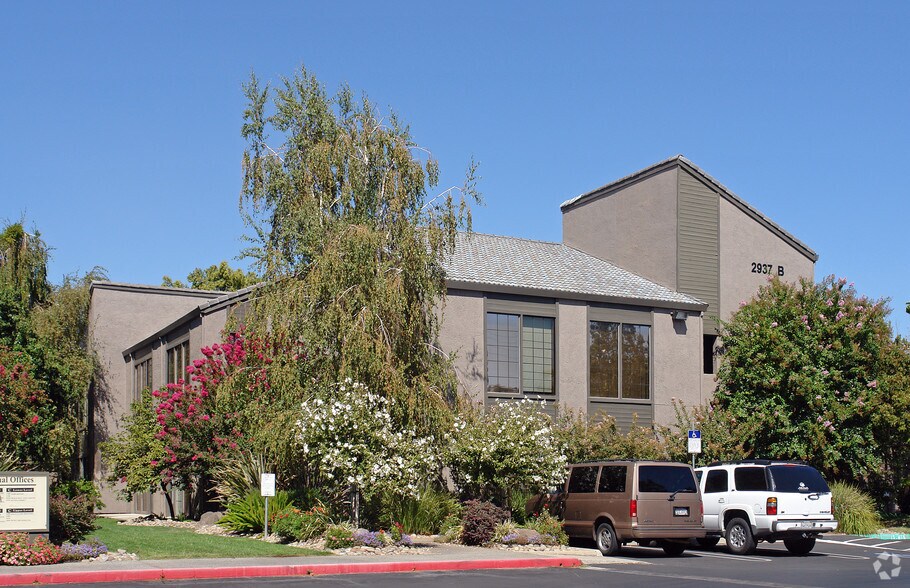 2937 Veneman Ave, Modesto, CA à louer - Photo de l’immeuble – Image 3 sur 4