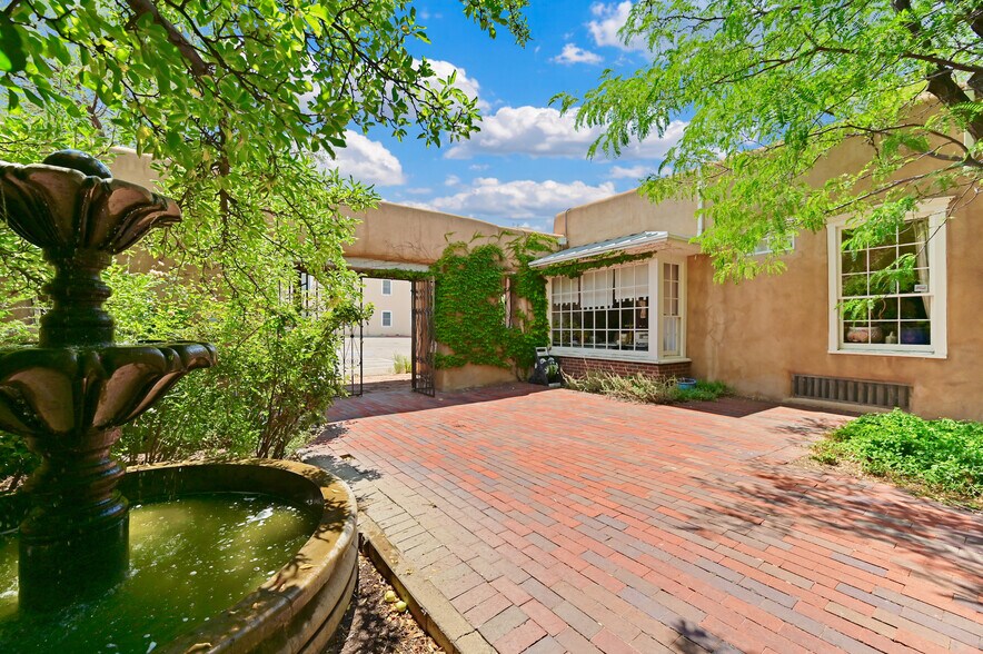 200 W De Vargas St, Santa Fe, NM à vendre - Photo de l’immeuble – Image 3 sur 36