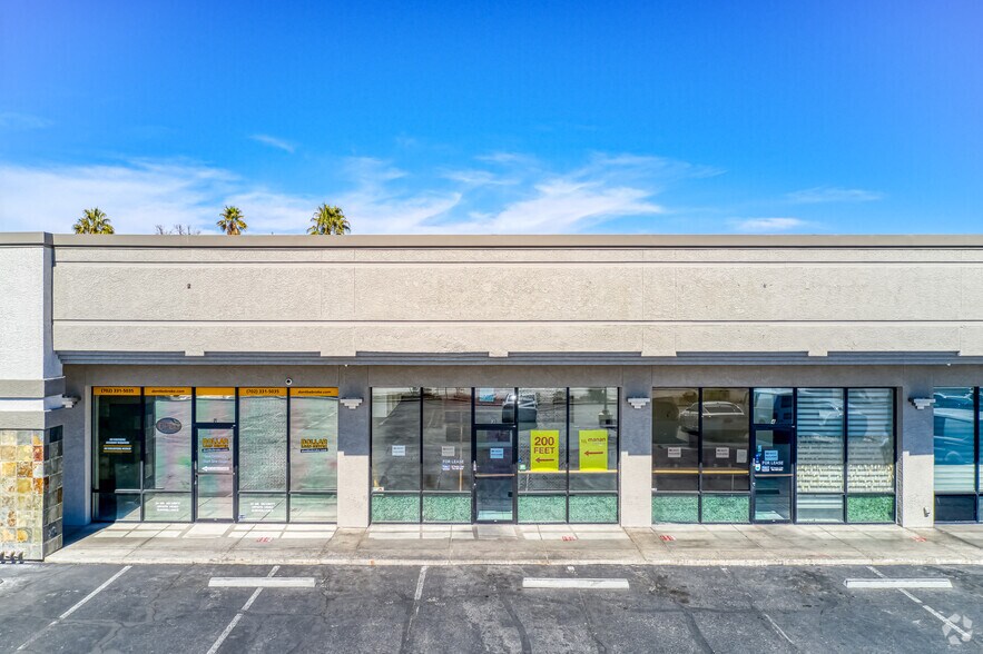 6620-6680 W Flamingo Rd, Las Vegas, NV à louer - Photo de l’immeuble – Image 3 sur 21