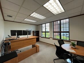 1625 Hendry St, Fort Myers, FL à louer Photo intérieure– Image 1 sur 9