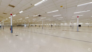 2211-2417 S Green Bay Rd, Racine, WI à louer Numérisation 3D Matterport– Image 1 sur 5