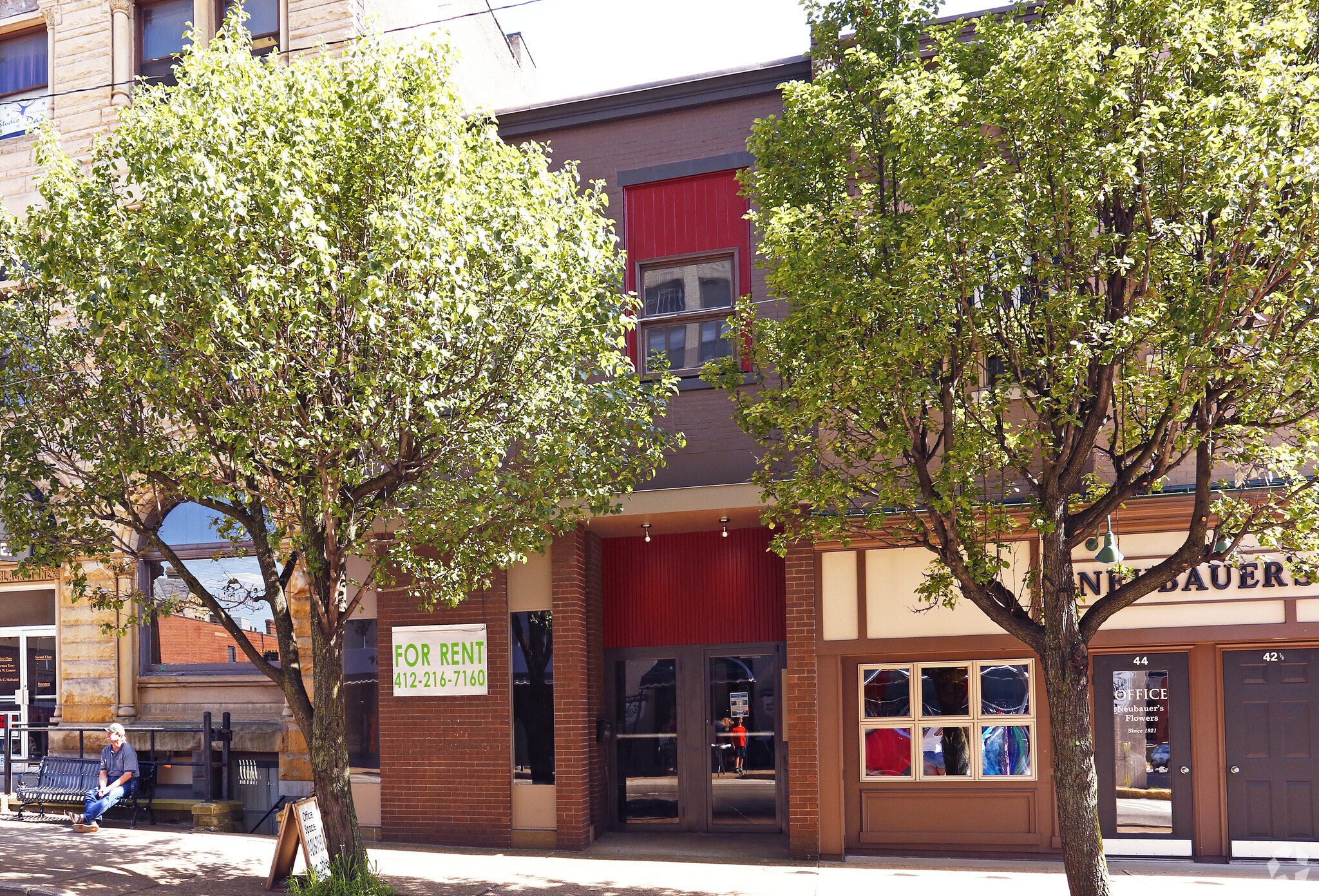 46 E Main St, Uniontown, PA à louer Photo principale– Image 1 sur 12