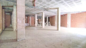 Plus de détails pour Local commercial à louer