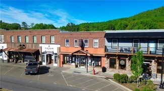 Plus de détails pour 113 N Jefferson Ave, West Jefferson, NC - Local commercial à vendre