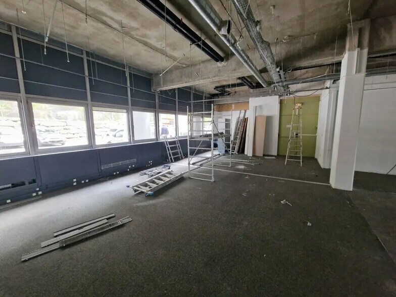 Industriel/Logistique dans Valbonne à louer - Photo intérieure – Image 3 sur 8