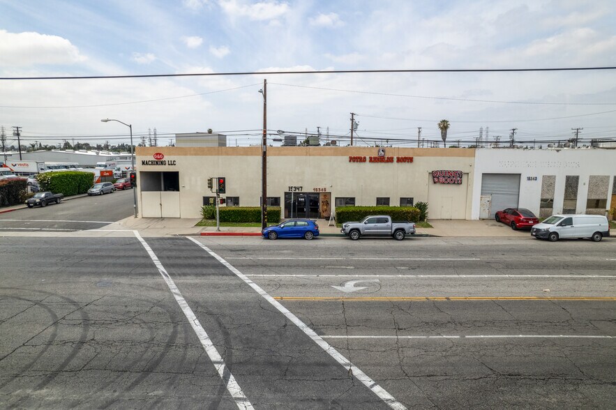 15345-15347 Garfield Ave, Paramount, CA à vendre - Photo de l’immeuble – Image 2 sur 14