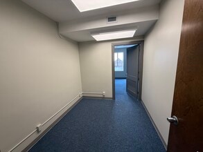 121 S Broadway Ave, Tyler, TX à louer Photo intérieure– Image 1 sur 3