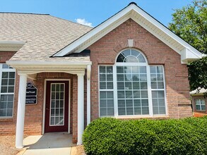 1402 Abbey Ct, Alpharetta, GA à louer Photo intérieure– Image 1 sur 14