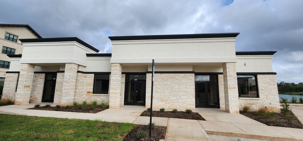 5501 Cabrera Dr, Sugar Land, TX à louer - Photo de l’immeuble – Image 1 sur 3