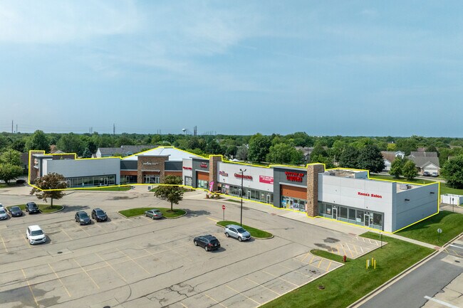 Plus de détails pour 402-440 N Weber Rd, Romeoville, IL - Local commercial à vendre