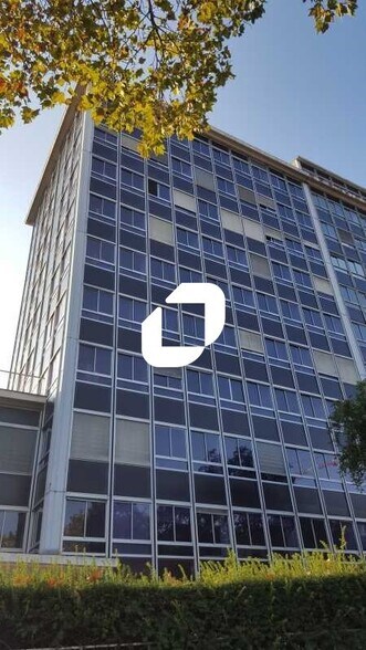 Bureau dans Rueil-Malmaison à vendre - Photo de l’immeuble – Image 1 sur 6