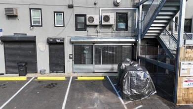 2100 Clove Rd, Staten Island, NY à louer Photo intérieure– Image 1 sur 6
