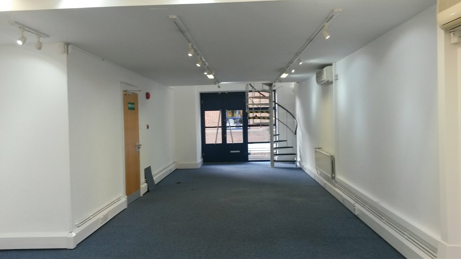 167-169 London Rd, Kingston Upon Thames, LND KT2 6PT - Lot 9 - - Photo intérieure - Image 2 of 2