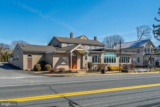 Plus de détails pour 905 West Main St, Mount Joy, PA - Local commercial à vendre