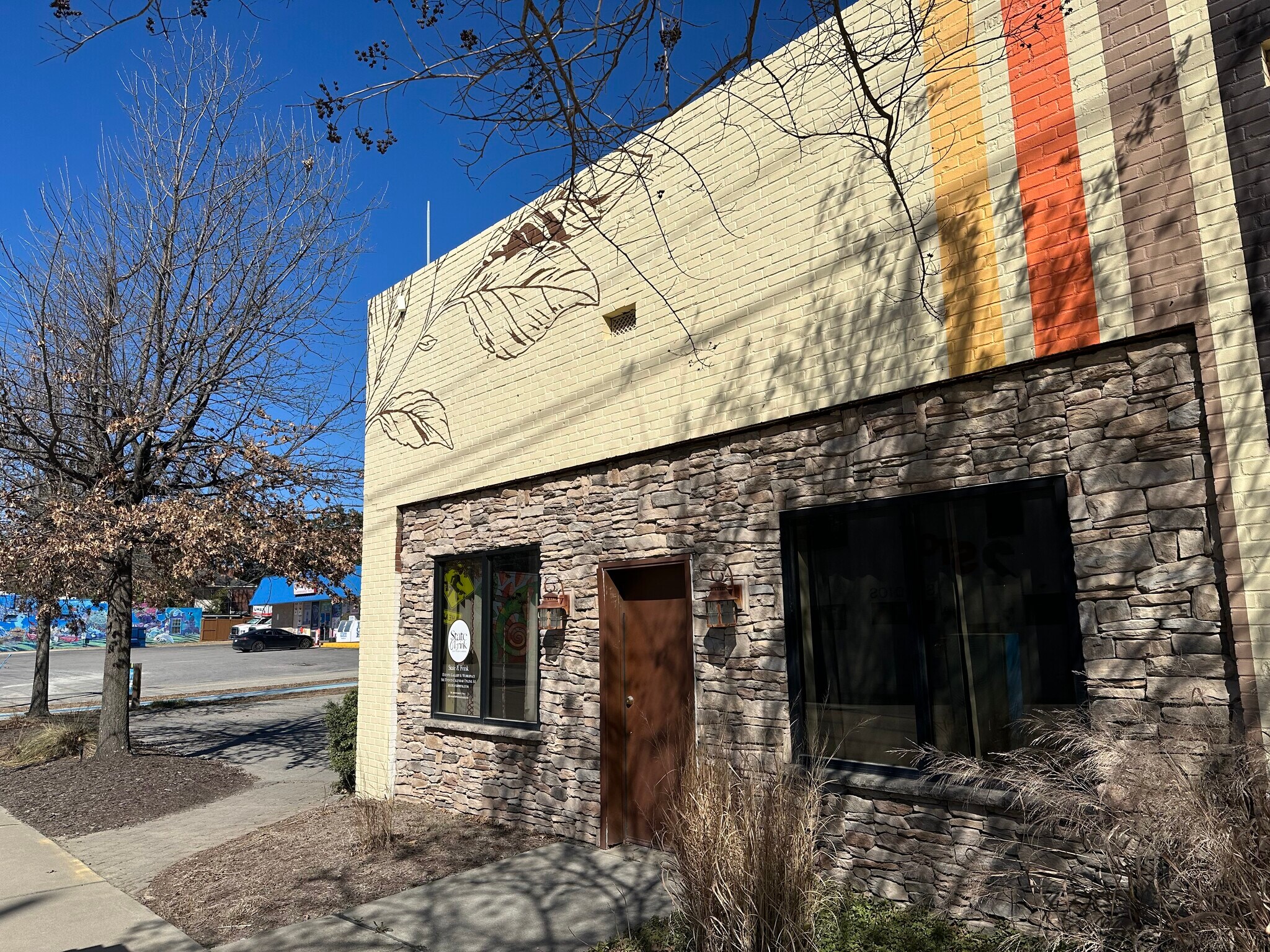 2021 State St, Cayce, SC à louer Photo principale– Image 1 sur 3