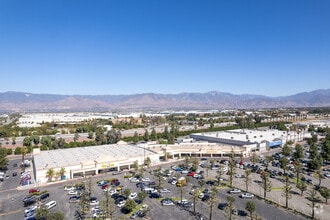 2050 W Redlands Blvd, Redlands, CA - Vue aérienne vue de carte - Image1