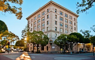 Plus de détails pour 13002-13006 Philadelphia St, Whittier, CA - Bureau, Local commercial à louer