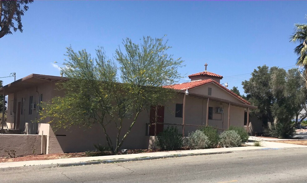 66735 Pierson Blvd, Desert Hot Springs, CA à vendre - Photo principale – Image 1 sur 31
