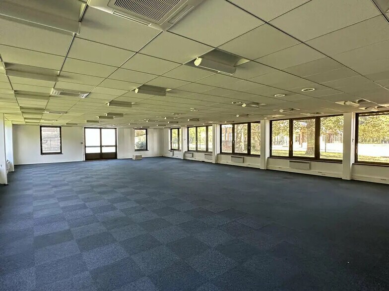 Bureau dans Lingolsheim à louer - Photo intérieure – Image 2 sur 3