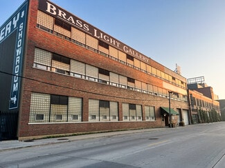 Plus de détails pour 1101 W Saint Paul Ave, Milwaukee, WI - Industriel/Logistique à louer