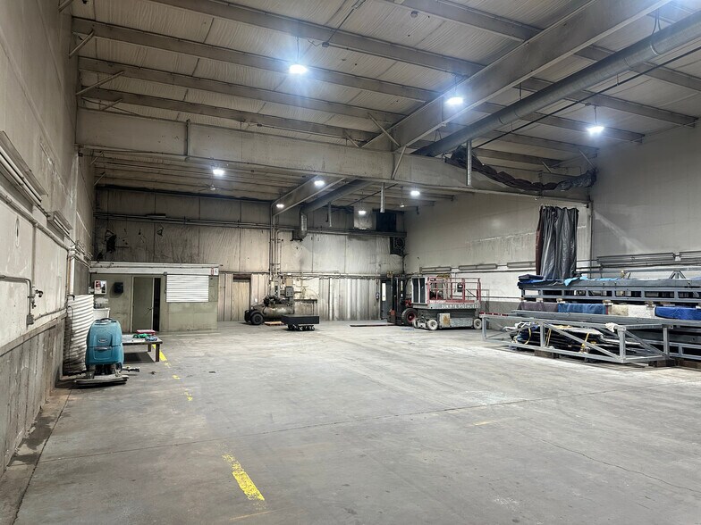 35-37 Commerce Dr, Carmel, NY à louer - Photo de l’immeuble – Image 2 sur 3