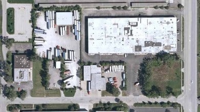 516-554 N York Rd, Bensenville, IL - Vue aérienne  vue de carte