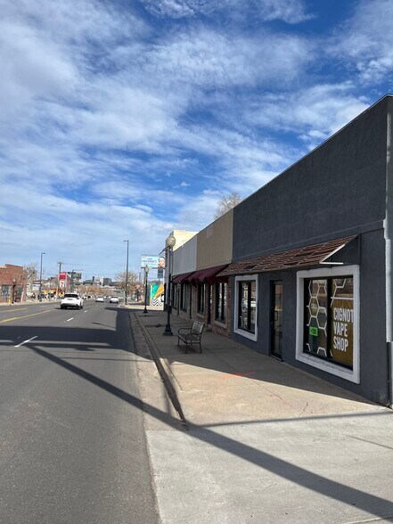 1402-1412 W 38th Ave, Denver, CO à louer - Photo de l’immeuble – Image 2 sur 5