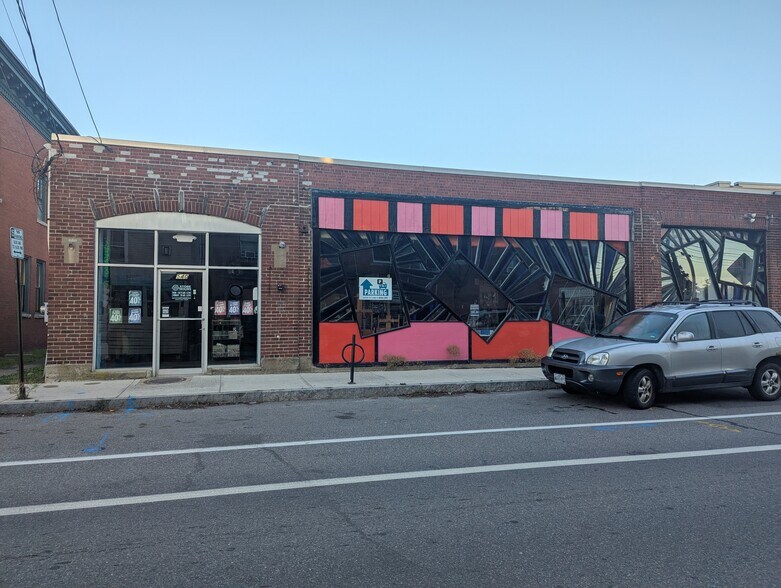 540 Deering Ave, Portland, ME à louer - Photo de l’immeuble – Image 1 sur 13