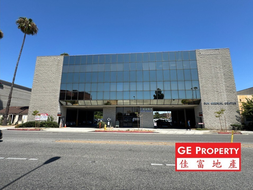 210 N Garfield Ave, Monterey Park, CA à vendre Photo de l’immeuble– Image 1 sur 15