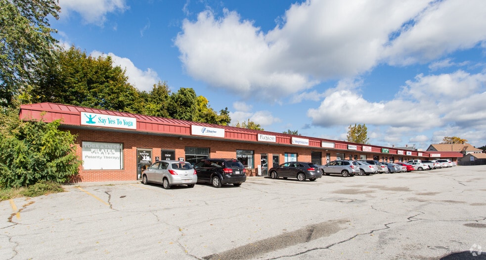 129-131 E Main St, Webster, MA à louer - Photo principale – Image 1 sur 7