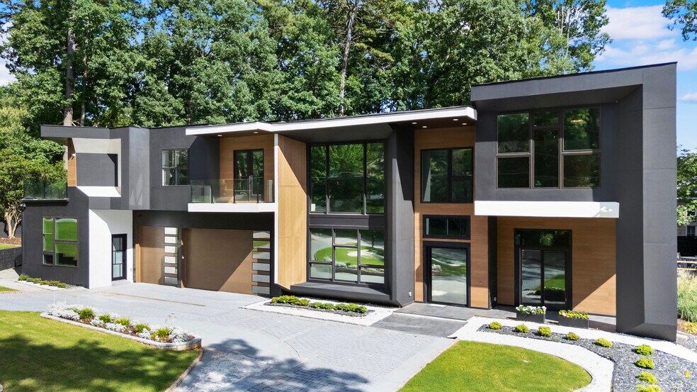 2401 Greenglade Rd NE, Atlanta, GA à vendre - Photo de l’immeuble – Image 2 sur 63